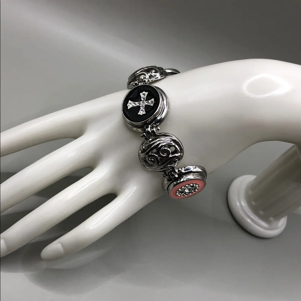 Ginger Snaps 3 snaps scroll stations silver cross enamel medallion bracelet.